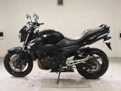 Suzuki GSR400ABS  с аукциона в Японии