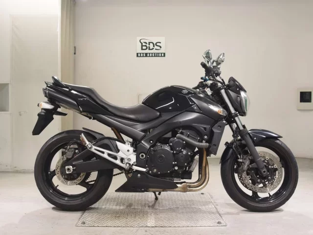 Suzuki GSR400ABS лот № 7609 оценка 4  с аукциона в Японии
