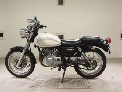 Suzuki ST250E  с аукциона в Японии
