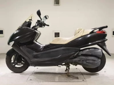 Yamaha MAJESTY 250-4  с аукциона в Японии