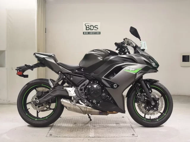 Kawasaki NINJA650A лот № 7505 оценка 5  с аукциона в Японии