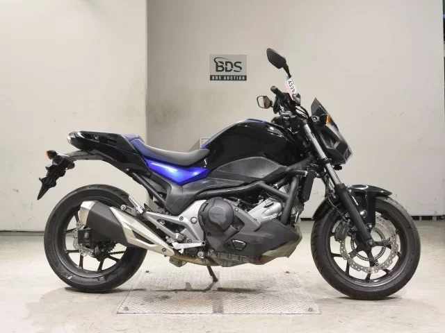 Honda NC750SD-2