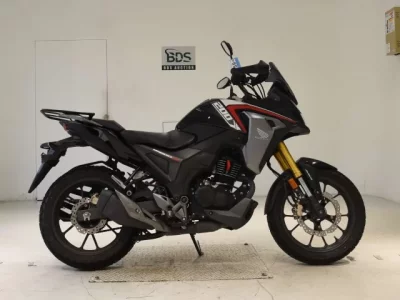 Honda CB200XA
