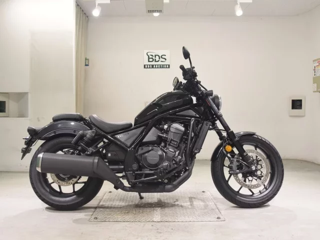 Honda REBEL 1100 лот № 5265 оценка 6  с аукциона в Японии