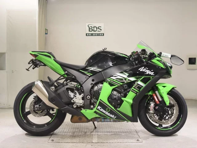 Kawasaki ZX-10RA лот № 5102 оценка 5  с аукциона в Японии