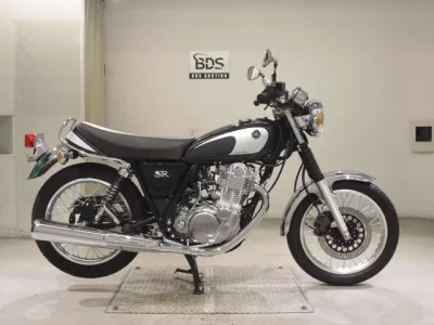 Yamaha SR400-5  с аукциона в Японии