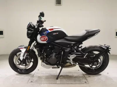 Triumph TRIUMPH TRIDENT 660  с аукциона в Японии