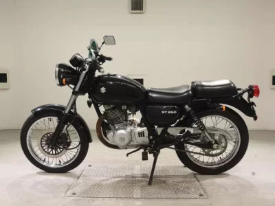 Suzuki ST250  с аукциона в Японии