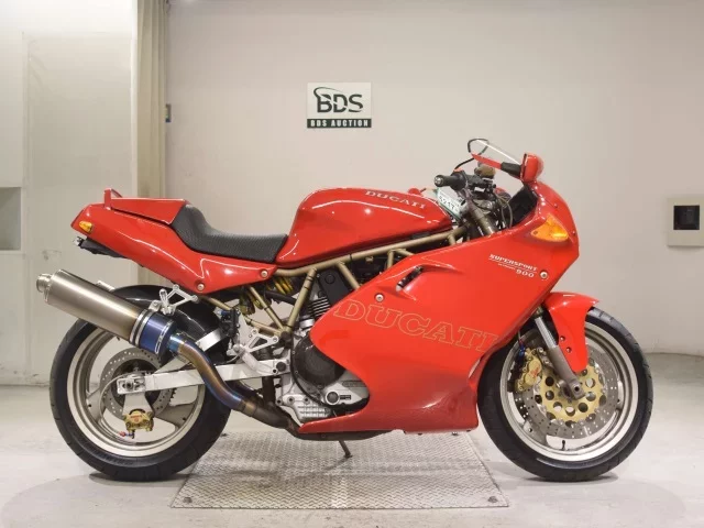 Ducati  900 SS лот № 5217 оценка 4  с аукциона в Японии
