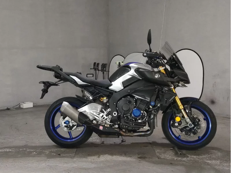 Yamaha MT-10SP лот № 8054 оценка 4  с аукциона в Японии