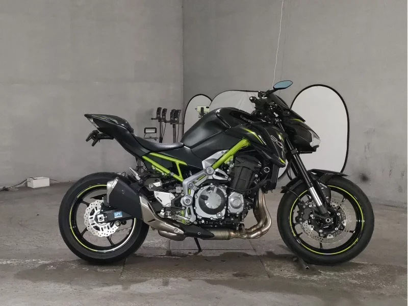 Kawasaki Z900 лот № 7064 оценка 4.5  с аукциона в Японии