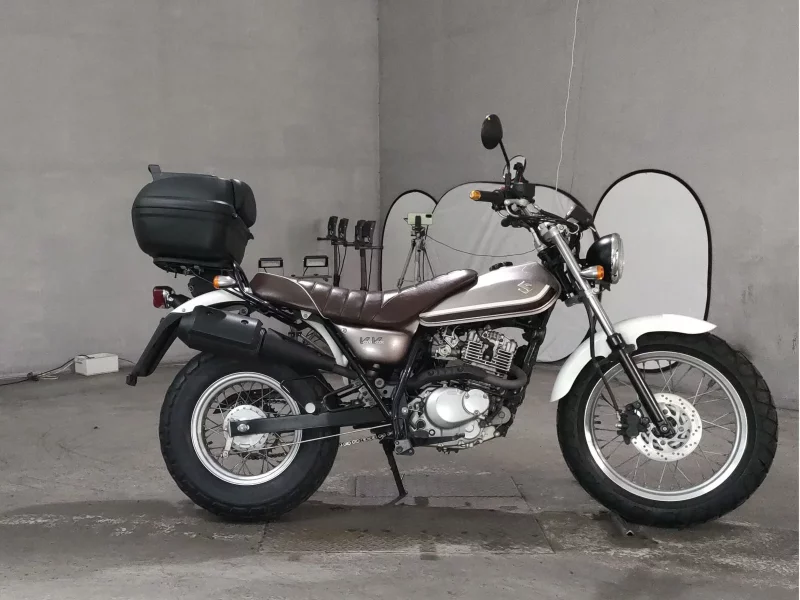 Suzuki VAN VAN 200 лот № 7070 оценка 4  с аукциона в Японии