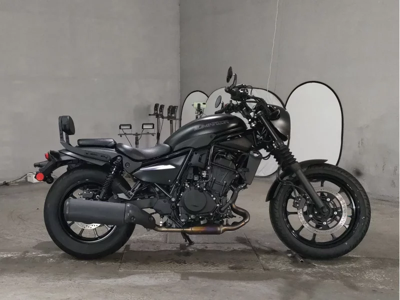 Kawasaki ELIMINATOR 400SE лот № 7192 оценка 4.5  с аукциона в Японии