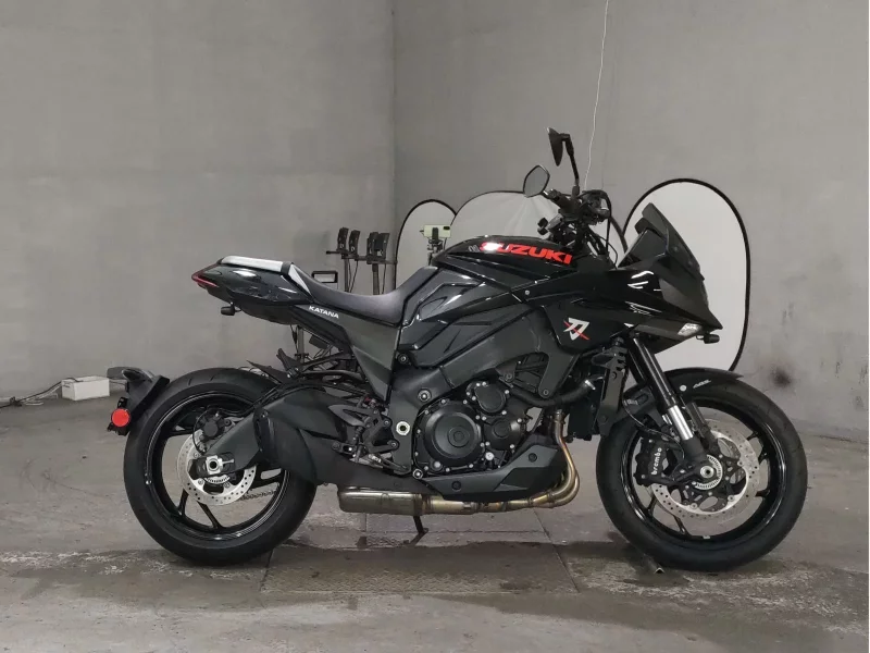 Suzuki KATANA лот № 7452 оценка 4.5  с аукциона в Японии