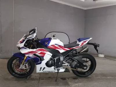 Honda CBR1000RR-R SP  с аукциона в Японии