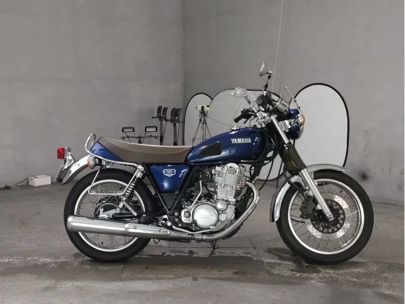 Yamaha SR400-1 лот № 7502 оценка 4.5  с аукциона в Японии