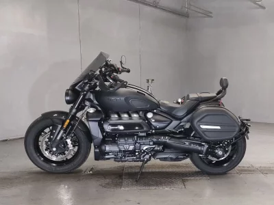 Triumph TRIUMPH ROCKET 3R  с аукциона в Японии