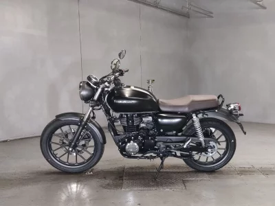 Honda GB350 лот № 5161 оценка 4  с аукциона в Японии 2