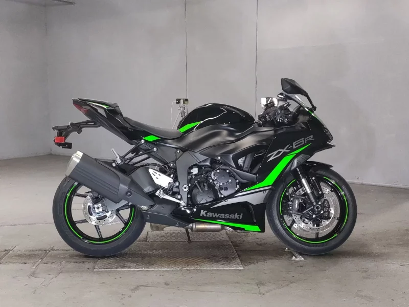Kawasaki ZX-6R лот № 5213 оценка 4.5  с аукциона в Японии