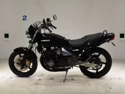 Kawasaki ZEPHYR400K  с аукциона в Японии