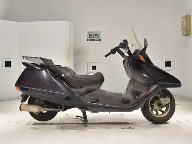 Honda FUSION лот № 0403 оценка 4  с аукциона в Японии