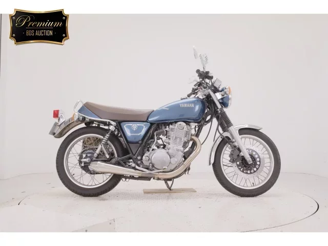 Yamaha SR400-5 лот № 7565 оценка 4  с аукциона в Японии