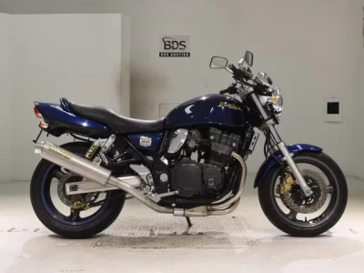 Suzuki INAZUMA 400  с аукциона в Японии