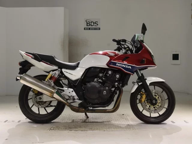 Honda CB400SFV-4 BOLDORABS лот № 5167 оценка 4  с аукциона в Японии
