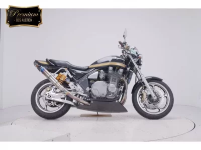 Kawasaki ZEPHYR1100  с аукциона в Японии