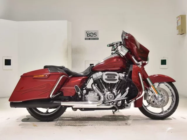 Harley-Davidson HARLEY FLHXSE1800CVO лот № 7801 оценка 5  с аукциона в Японии