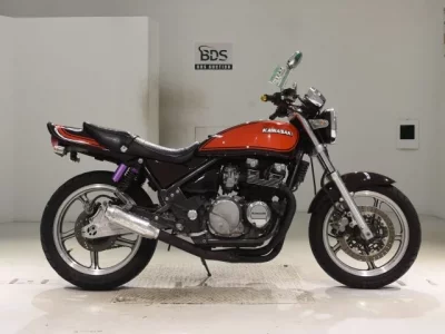 Kawasaki ZEPHYR400  с аукциона в Японии