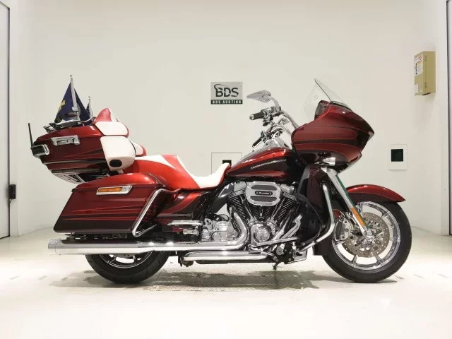 Harley-Davidson HARLEY FLTRUSE1800CVO лот № 7818 оценка 4  с аукциона в Японии