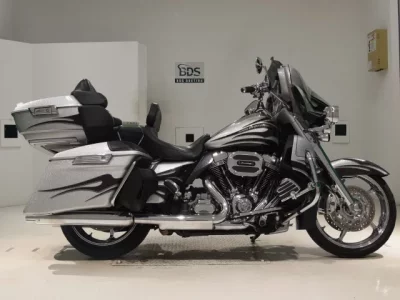Harley-Davidson HARLEY FLHXSE1800CVO  с аукциона в Японии