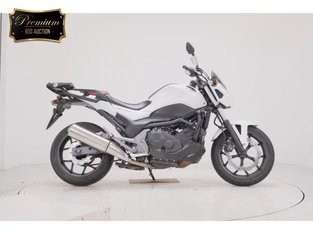 Honda NC750S лот № 0087 оценка 5  с аукциона в Японии