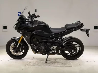 Yamaha MT-09 лот № 7713 оценка 4  с аукциона в Японии 2