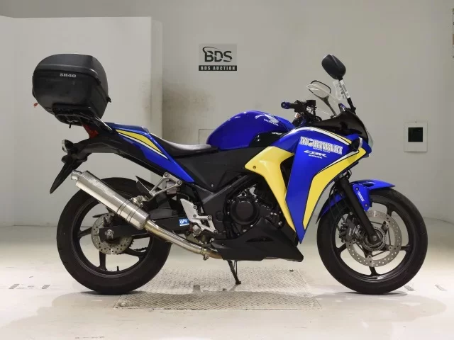 Honda CBR250R ABS лот № 5214 оценка 4  с аукциона в Японии