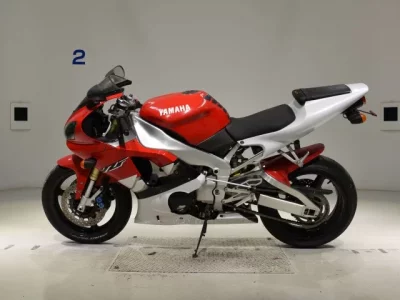 Yamaha YZF-R1  с аукциона в Японии