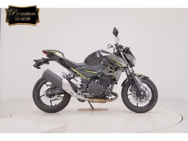 Kawasaki Z400-2 лот № 7568 оценка 5  с аукциона в Японии