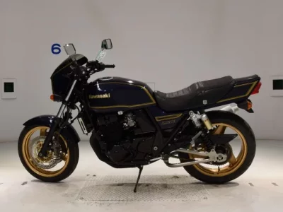 Kawasaki ZRX400  с аукциона в Японии