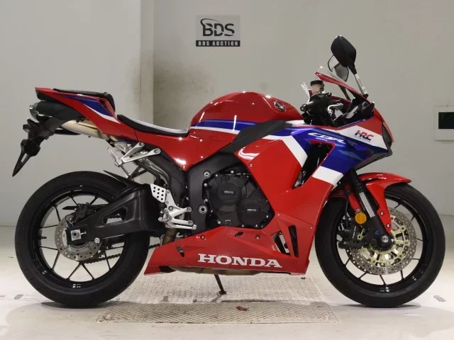 Honda CBR600RR-4 лот № 0139 оценка 5  с аукциона в Японии