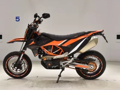 KTM KTM 690SMC R  с аукциона в Японии