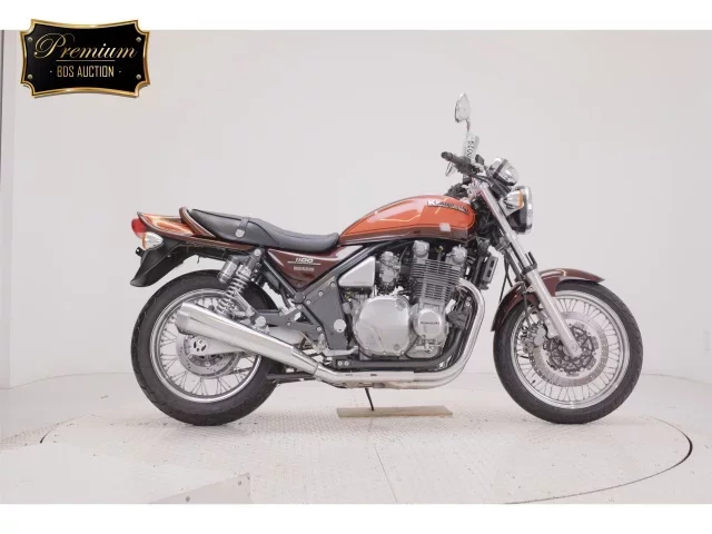 Kawasaki ZEPHYR1100RS лот № 0029 оценка 5  с аукциона в Японии