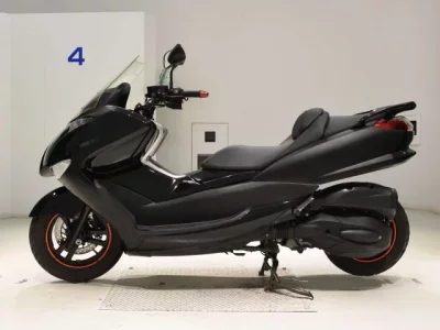 Yamaha MAJESTY 250-4  с аукциона в Японии