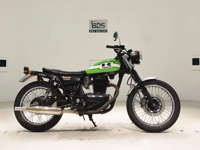 Kawasaki 250TR лот № 7626 оценка 4  с аукциона в Японии
