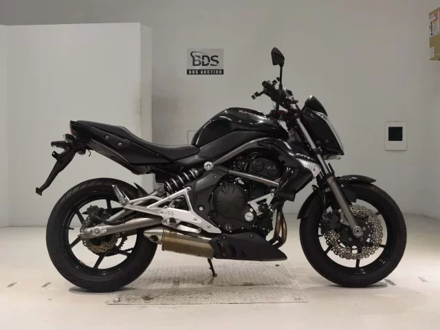 Kawasaki ER-4N лот № 0118 оценка 4  с аукциона в Японии