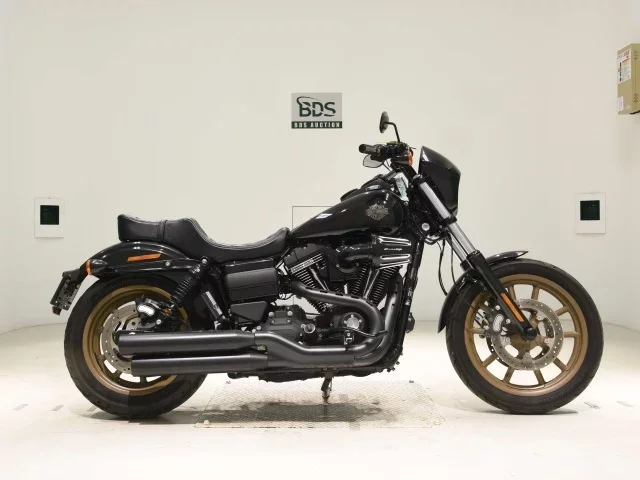 Harley-Davidson HARLEY FXDLS1800 лот № 7806 оценка 5  с аукциона в Японии