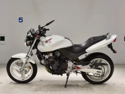 Honda HORNET250  с аукциона в Японии
