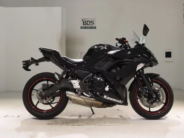 Kawasaki NINJA650A лот № 2965 оценка 5  с аукциона в Японии