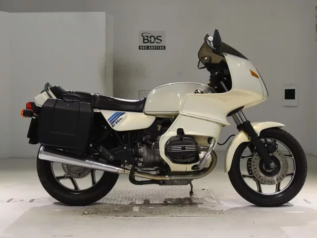 BMW  R100RS лот № 3037 оценка 4  с аукциона в Японии