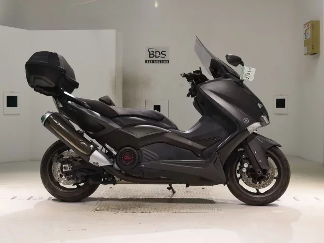 Yamaha T-MAX530 ABS лот № 2751 оценка 4  с аукциона в Японии